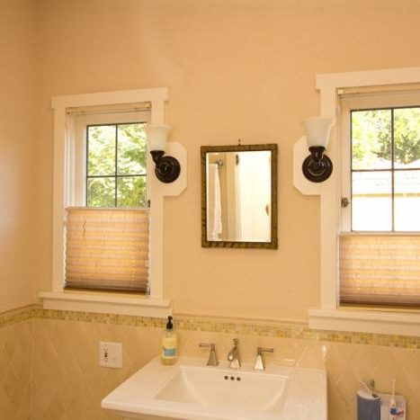 Sundeleaf Painting Portland Bathroom 6 700 467 75 S