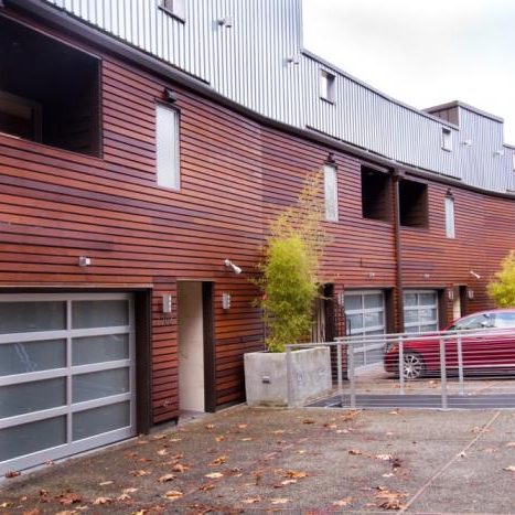 Sundeleaf Painting Portland Commercial Exterior 2 700 467 75 S