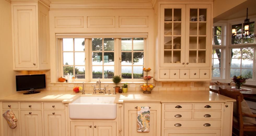 Cabinet Painting In Tigard Or, Kitchen Cabinet Painting Portland Oregon