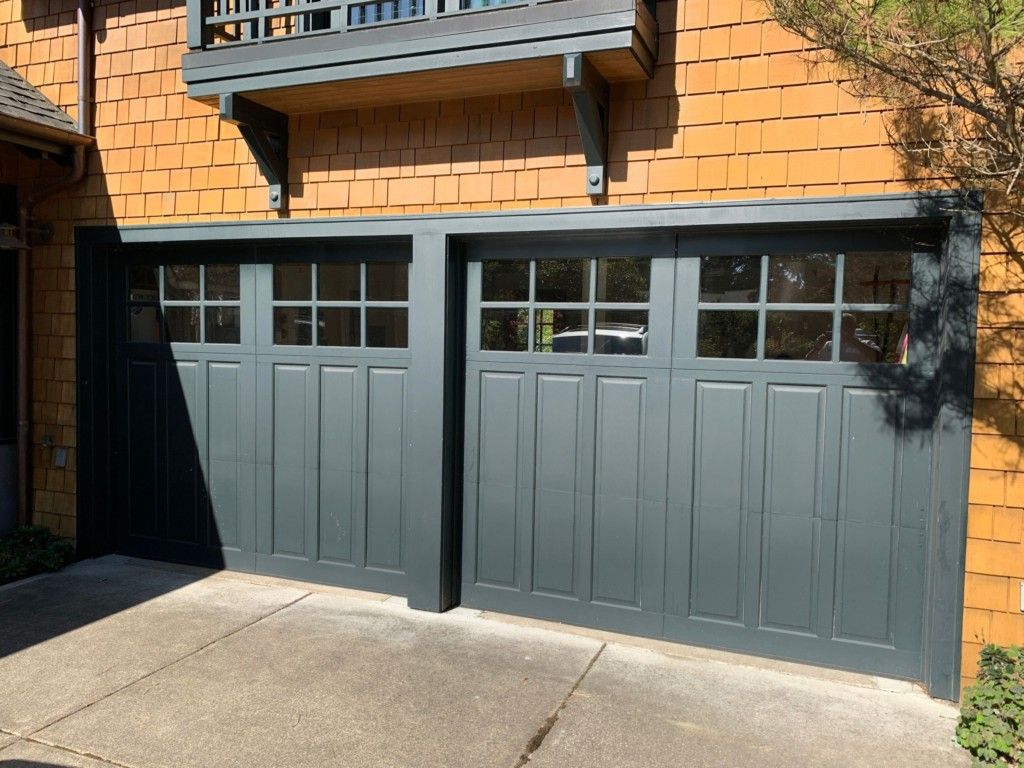 Garage Door Refinishing (before)